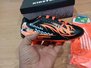KIDZTUBS Sepatu Bola Sepatu Sepak Bola Anak Laki Laki Usia 6 - 10 Tahun PAUD TK SD SMP No.28 29 30 31 32 33 34 35 36 37-Sepatu Bola19390719