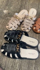 Desain Sendal Wanita Modern: Sandal Jelly Wanita Terbaru & Sendal Flat Karet Import