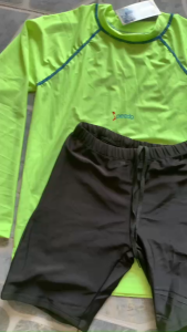 Bộ đồ bơi tay ngắn viền