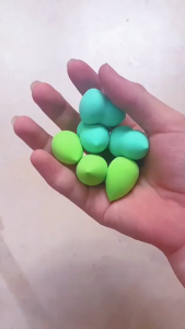 Mút trang điểm ướt và khô hình quả trứng mini màu sắc ngẫu nhiên tiện dụng 2x3cm