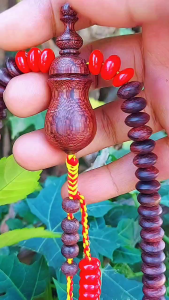 Tasbih Kayu Galih Asem Kombinasi Batu Read Koral Marjan Ukuran 10mm Muslim Motif