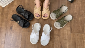 【BELI LOKAL】Dejavu Wedges Sandals Sepatu Wanita Terbaru Sandal Tali Wanita Shoes Sandal Wanita Black White HSN129