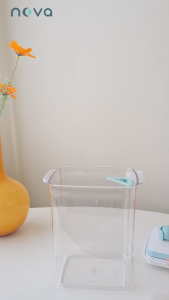 NOVA รุ่น RTCW (สีใส ฝาขาว) กล่องเก็บนมผงสูญญากาศ ป้องกันความชื้น มด แมลง สำหรับใส่นมผง ขนม อาหาร