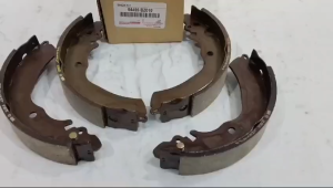 BRAKE SHOE AVANZA XENIA KAMPAS REM BELAKANG AVANZA XENIA 04495-BZ010
