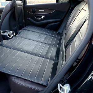 พร้อมส่ง ที่นอนในรถยนต์ แผ่นหนัง PU รองเบาะรถยนต์ที่นั่งด้านหลัง ไม่ต้องเป่าลม แถมฟรีถุงเก็บ