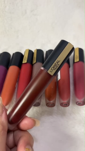 Loreal Paris Rouge Signature Lightweight Matte Lip Stain High Pigment Lasting Matte Finish 7mL