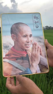 Tranh Treo Tường In Hình Thầy Minh Tuệ
