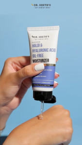 Dr. Sheths Haldi & Hyaluronic Acid Oil-Free Moisturizer | Lightweight Moisturiser To Rehydrate Dull Skin | 1% Hyaluronic Acid Cica Extract & Aquaporin Boosters | Women & Men | 50G