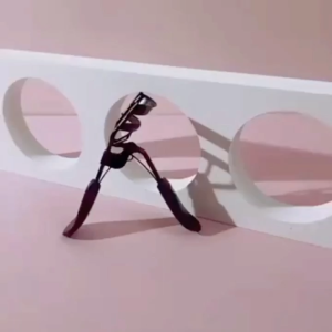 ดัดขนตา มืออาชีพ 1 ชิ้น ทีดัดขนตา หนีบขนตา แบบสะดวกพกพา ขนตางอน