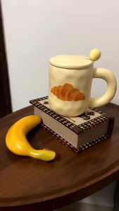 【SG Stock】3-piece set Ceramic mark cup with lid spoon Girl cute gift office breakfast coffee milk cup可爱早餐杯陶瓷马克杯带盖勺咖啡牛奶杯奶呼呼女生礼物