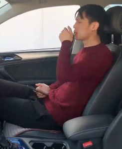 จัดส่งจากกรุงเทพฯ1วิในการหลับ หลับลึก 8 ชม สเปรย์นอนหลับ สเปรย์ฉีดห้อง แนะนำโดยคุณหมอ บอกลานอนไม่หลับ ไม่ฝันร้ายอีก สเปรย์ฉีดหมอน ช่วยให้นอนหลับได้ดีขึ้น ผ่อนคลาย ลดความตึงเครียด กลิ่นหอมลาเวนเดอร์ กลิ่นไม้วอร์มวูด ไร้ฮอร์โมน ยาช่วยให้หลับ ยานอนหลับแบบน้ำ