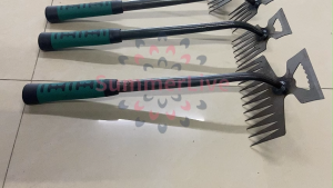 Alat Pencabut Rumput Liar Di Halaman Rumah 11 Gigi Untuk Keperluan Taman/Garden Cangkul Weeding Garu/Alat Pencabut Rumput Sampai Akar