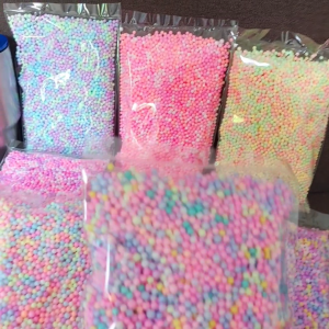 เม็ดโฟมไม่ย้อมสี ตกแต่งของขวัญ งานฝีมือ เม็ดโฟมตกปลา กันกระแทก มี3ขนาดให้เลือกสีขาว