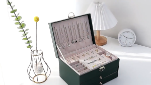 Kotak Perhiasan: Tempat Perhiasan Anting Kalung Gelang Cincin