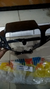 COD Batok Totok Depan Front Handle Cover FIZ R Vega 2004 Hitam Kopling Merk Win