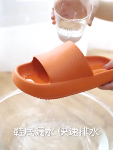 Dép bánh mì thông hơi đế cao 4cm đúc siêu nhẹ êm chân cho nam Maipy D024 (Xanh đậm)
