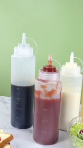 【Ready Stock】250ml 360ml 450ml 500ml 680mlClear Plastic Squeeze Bottle Condiment Dispenser