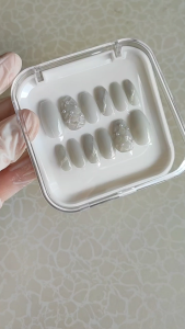 NM2406 Koleksi Kuku Palsu Mercy: Kualitas Tinggi & Nail Art