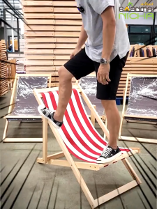 (ซื้อ 2 แถมโต๊ะกลาง) เก้าอี้ชายหาด เก้าอี้ผ้าใบ เตียงชายหาดพับได้ ไม้ยางพารา Size : 58x100x89 cm. Baanmainicha