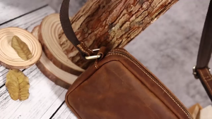 Tas Selempang Bahu Pria Kulit Asli CRAZY HOURSE Tas Kurir Kecil Retro Sederhana