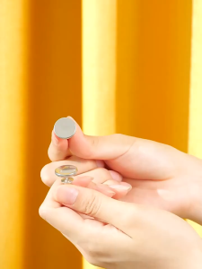 [SG SELLER]Magnetic Curtain Button Room Accessories Nail Free Button Window Screen Decorative Adjustment Magnet Detachable Buckle