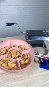 Wadah Makanan Kotak Penyimpanan La Bella Snack Box Unik