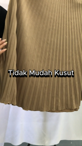 Aviri - Lulu Rok Plisket Pendek Wanita