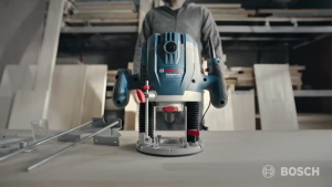 BOSCH Router GOF 130 Professional (0 601 6B7 0L1)