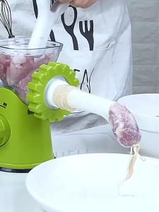 เครื่องบดหมูอเนกประสงค์ เครื่องยัดไส้กรอกแบบมือหมุน อุปกรณ์บดเนื้อ