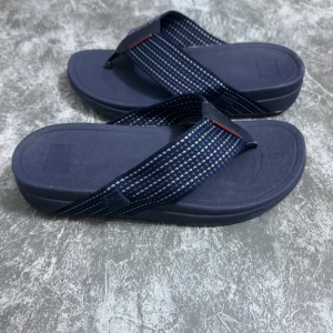 รองเท้า Fitflop รูบรูบ 2ชั้น สวยงานสำหรับผู้หญิงและผู้ชาย น้ำหนัก บรรจุภัณฑ์และแข็งแรงของ คุณภาพยนตร์ง่าย