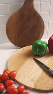 Talenan Pizza Kayu Jati: Material Kayu Berkualitas untuk Alas Tatakan Potong