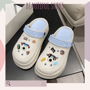 Wulove ใหม่มาแรง รองเท้าแตะแฟชั่นหัวโต ผลิตจากวัสดุยางอย่างดี ทำกันลื่นให้แน่นๆสีสันน่ารักน่าใส่ พร้อมด้วยการ์ตูนน้องหมาให้ด้วย รีบสั่งซื้อก่อนของจะหมดน๊า