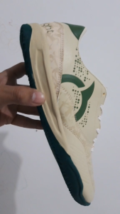 SPECIFIC.CO sepatu futsal jagosala crusher-ivory cream green