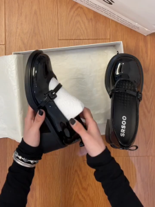 French Style Thick Heeled Leather Shoes for Women Minimalist Black Round Toe Casual Mary Jane Shoes