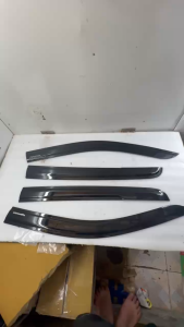 Vè che mưa Ford Ranger 2023 - 2024 vè đen hàng đẹp