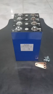 แบตลิเธียม 50Ah Highstar Lifepo4 แบตเกรดA แถมฟรีบัสบาและ​น็อต แบต ลิเธียม​ 3.2v พร้อมส่ง