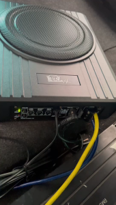 Free Man Audio Premium Black 10" 800W High-Power Under-Seat Car Subwoofer with Built-in Amplifier and Wired Remote Control