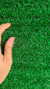 [ยกม้วนถูกกว่า] 1CM. หญ้าเทียมตกแต่งราคาถูก เหมาะแต่งร้าน ปูงานอีเว้นต์ ขนหญ้ายาว 1 ซม.