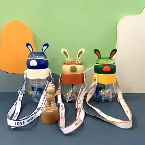 Baby Children Feeding Water Bottle Baby Drinking Bottle Baby Cup Baby Milk Bottle Silicone Straw botol bayi 婴儿小孩饮水吸管杯