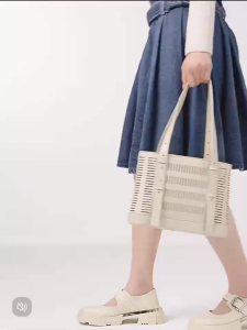 Túi Tote C N K New Quai Mua 1 Được 2 Size 26cm (Auth Tuồn)