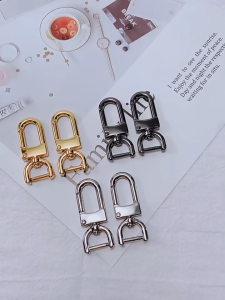 จัดส่งจากกรุงเทพหัวเข็มขัดฮาร์ดแวร์กระเป๋าถอดเปลี่ยนได้ อุปกรณ์เสริมหัวเข็มขัดสีทอง หัวเข็มขัดโลหะ ล็อคหัวเข็มขัด ตะขอเกี่ยวกุ้งก้ามกราม