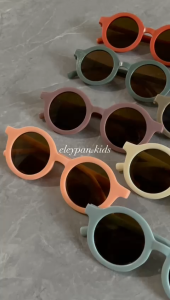 Kacamata Fashion Anak: Pilihan Terbaik untuk Kacamata Hitam Anak Bulat