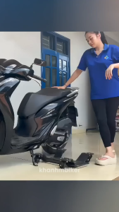 Ben nâng xe máy MB105X dành cho xe máy có chân chống đứng SH300/350 các dòng xe tay ga hạng nặng...chính hãng MBiker