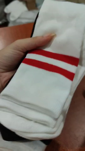 kaos kaki wanita panjang tinggi bawah lutut garis 2 stripe model korean japanese Long women socks BT22