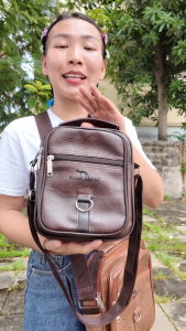 กระเป๋าสะพายข้างใบเล็กผู้ชาย สไตล์เรโทรสุดๆ หนังสวย สะพายข้าง แฟชั่นจิงโจ้ มีหลายช่อง พร้อมส่ง 0344#