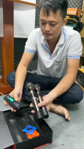 Micro đa năng cao cấp  MTMAX K60 Biến Amply Loa Thường Thành Thiết Bị Thông Minh Chuyên Karaoke Giải Trí Hội Trường Phòng Trà Quán Bar Giúp Karaoke Siêu Hay