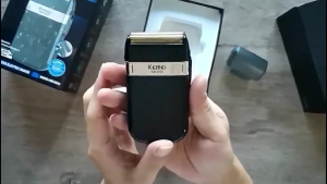 KEMEI KM 1102 ALAT CUKUR KUMIS CUKURAN CAS PENCUKUR JANGGUT - Alat Cukur Kumis Dan Jenggot KM-1102/KM 1102 - Alat Cukur Rambut Kumis Jenggot Janggut - Shaver Alat Cukur Rambut Jenggot Kumis Botak Cas Charger