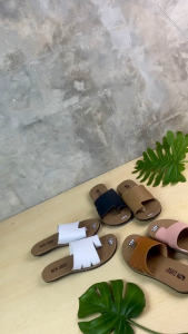 THREELOOK Official Sandal Kulit Wanita Slop Jepit Flat Non Slip - Nagita