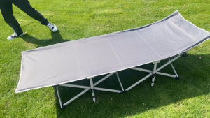 (Ready Stock)Tidur melipat Camping Bed office folding bed Portable bed Travel Lightweight Cot Single fordable bed Outdoor katil lipat tilam 折疊床