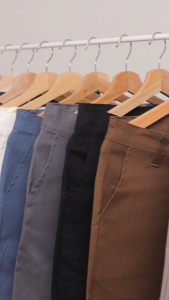 YuenPuen กางเกงขาสั้น 9 สี ผ้า Cotton & Spandex ยืดหยุ่น อยู่ทรง ไม่ยืดไม่ย้วย กางเกงขาสั้นผู้ชาย กางเกงขาสั่นผู้หญิง เกงขาสั้น กางเกงลําลองชาย